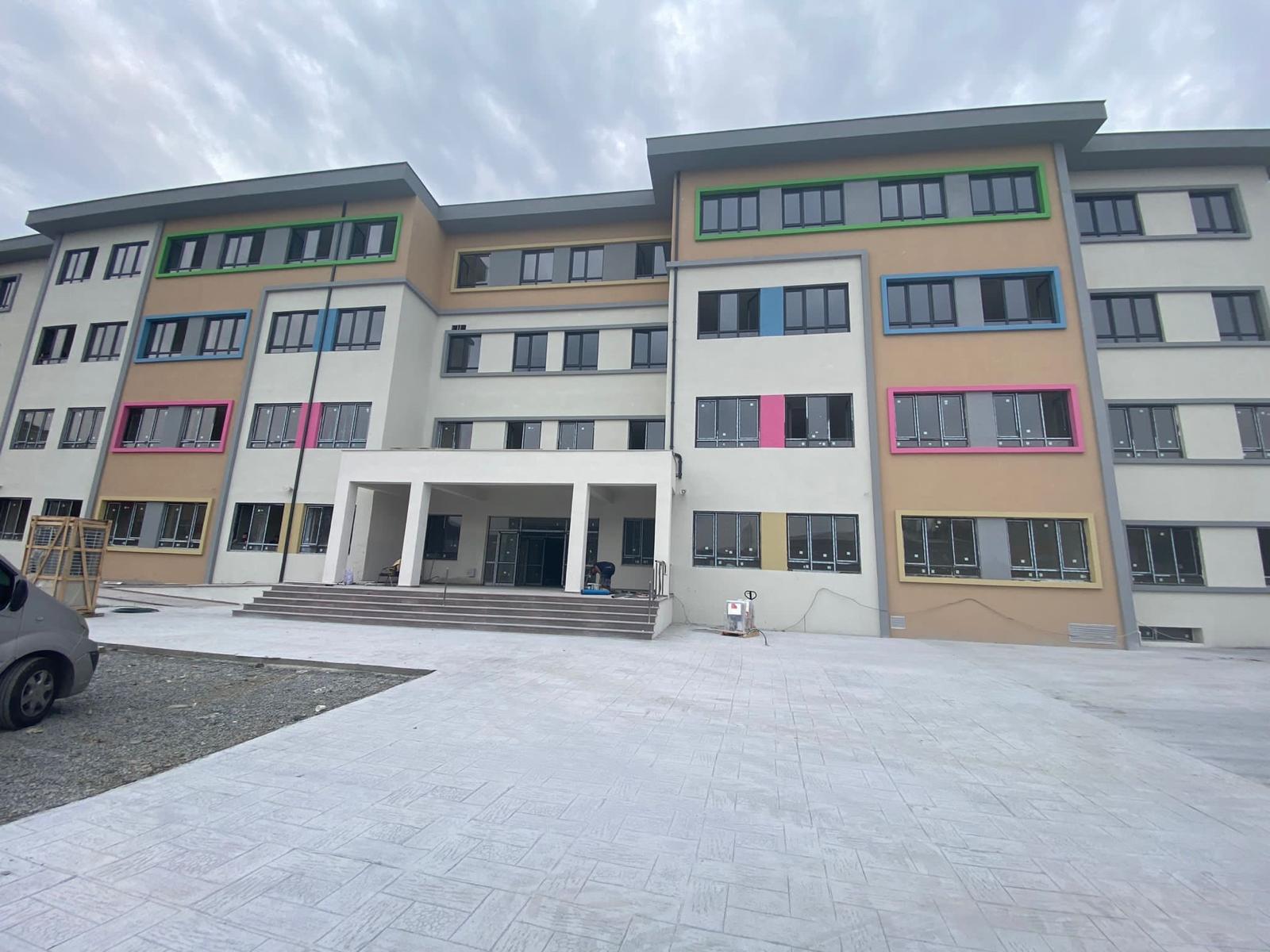 Erhan Dedeoğlu Anadolu Lisesi - Güngören